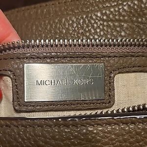Micheal Kors Purse